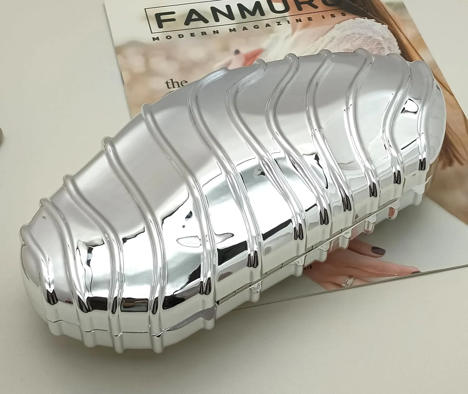 Acrylic Clutch Purse for Women Irregular Shell Evening Handbag for wedding party