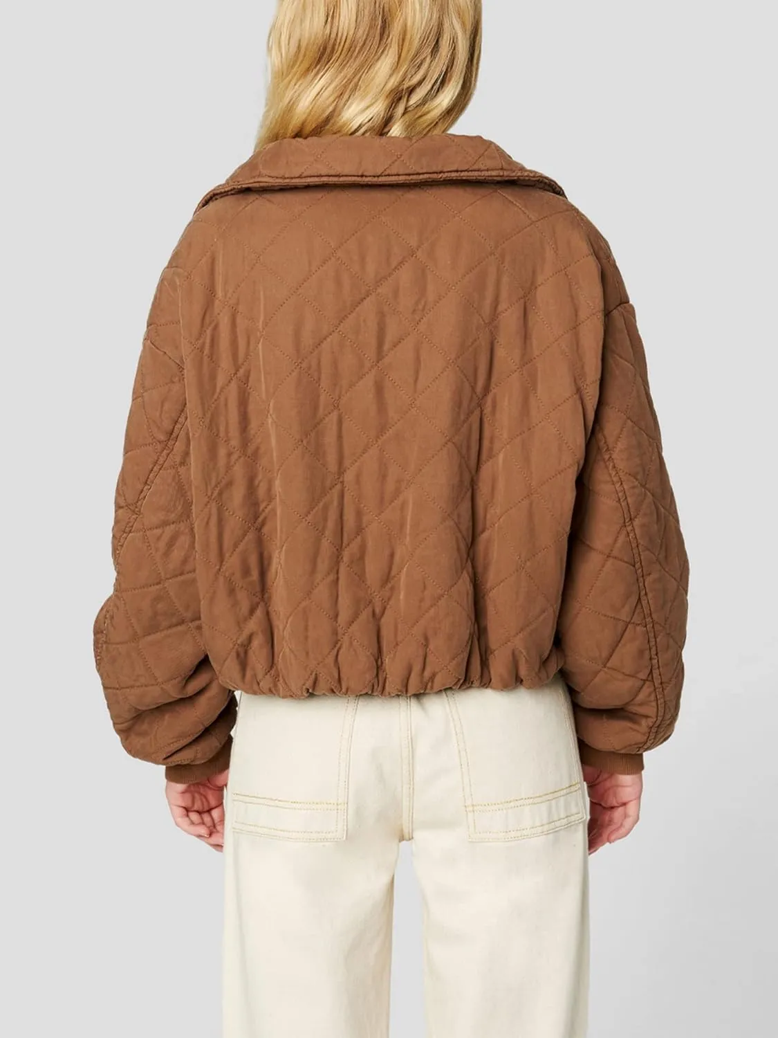 [BLANKNYC] Womens Cropped Tencel Quilted Jacket