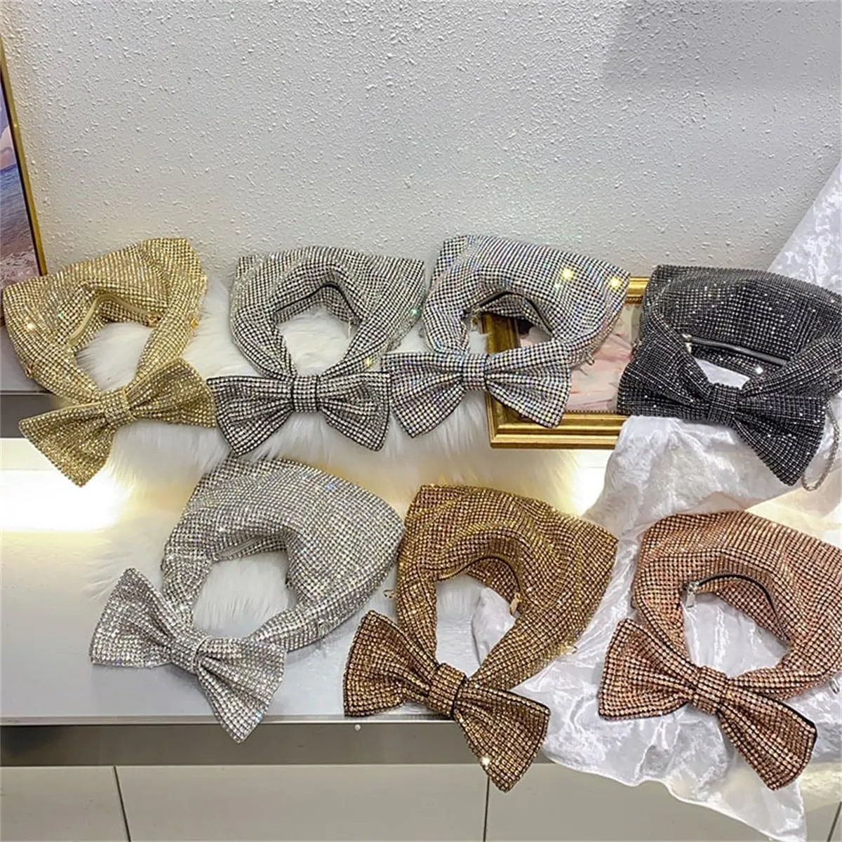 Bling Rhinestone Purse Bags Dumpling Clutch Purses for Women Formal Wedding Party Prom Evening Handbags