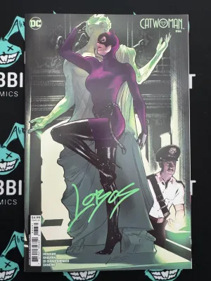 CATWOMAN #66 | CVR C PABLO VILLALOBOS CARD STOCK VARIANT | SIGNED BY LOBOS