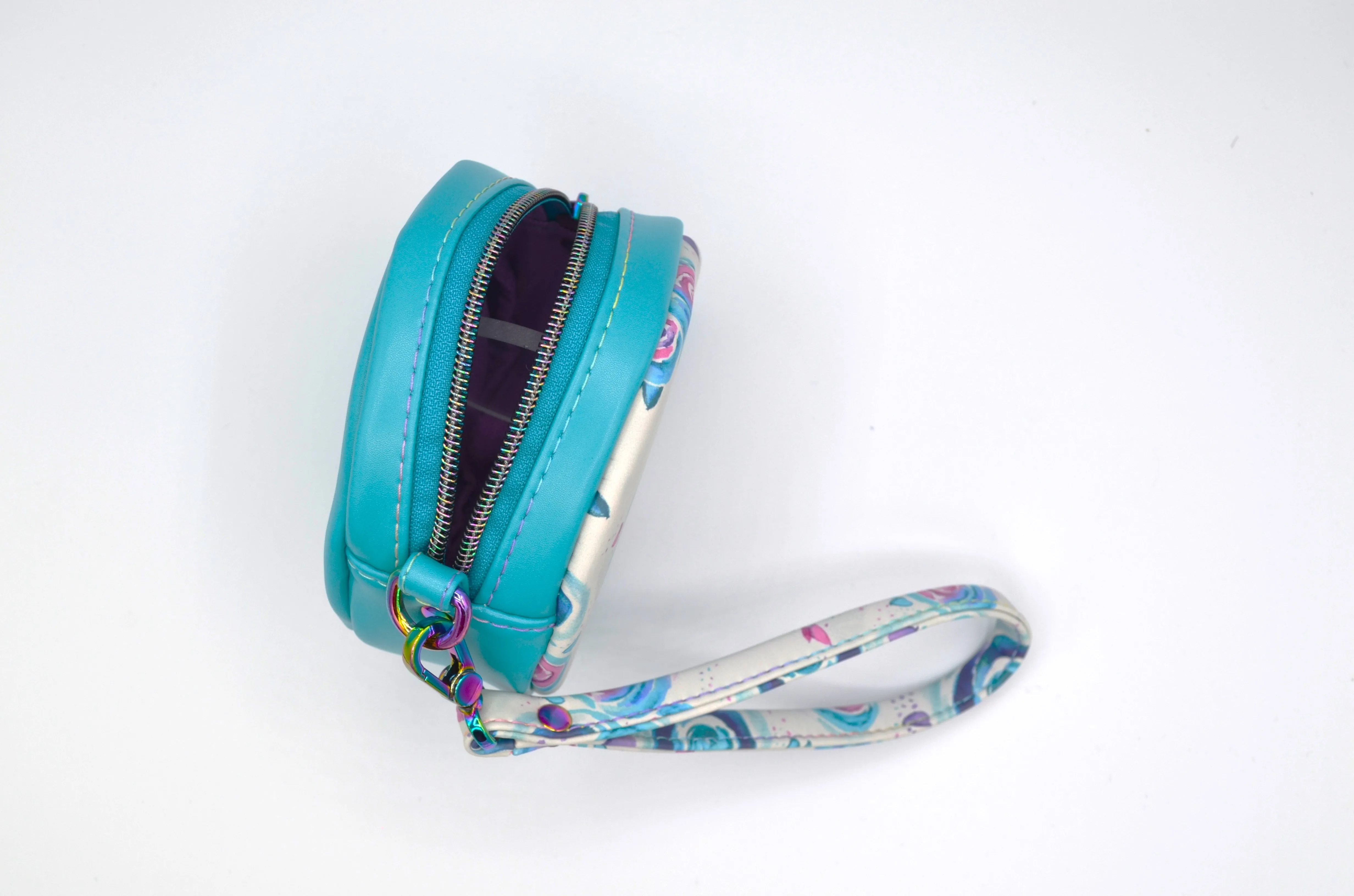 Circle Wristlets