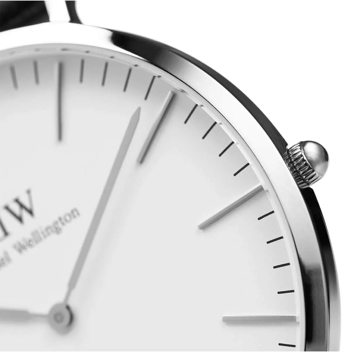 Daniel Wellington Classic Men’s Watch - 36mm - 40mm Case, Japanese Quartz Movement, Leather Strap, Water Resistant, Analog Watch for Men - Sheffield