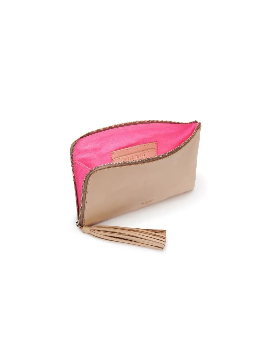 Diego L-Shaped Clutch (9153)