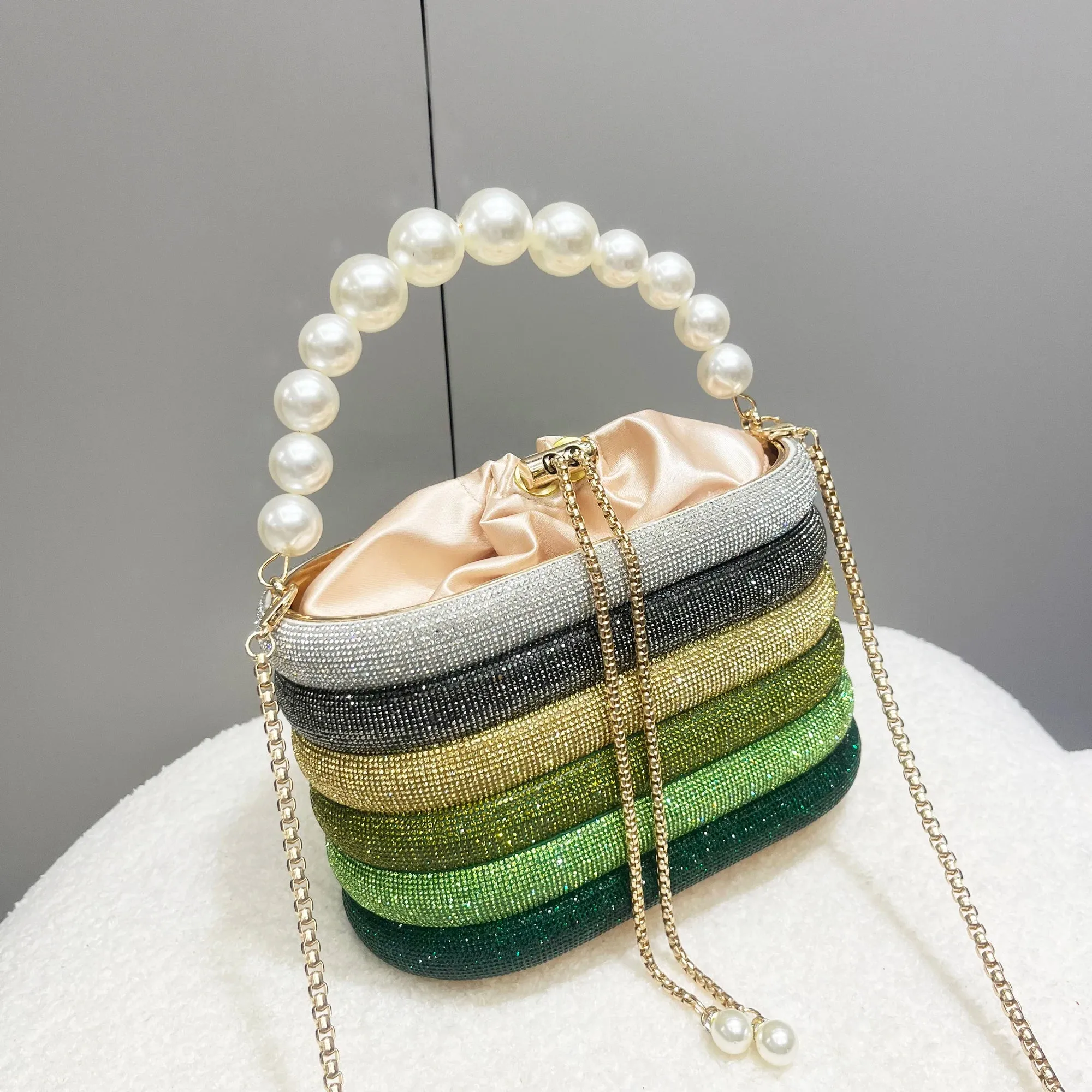 Handle Rhinestones Evening clutch Bag Purses and handbag luxury Designer shoulder bag Shiny Crystal Clutch purse bucket bag
