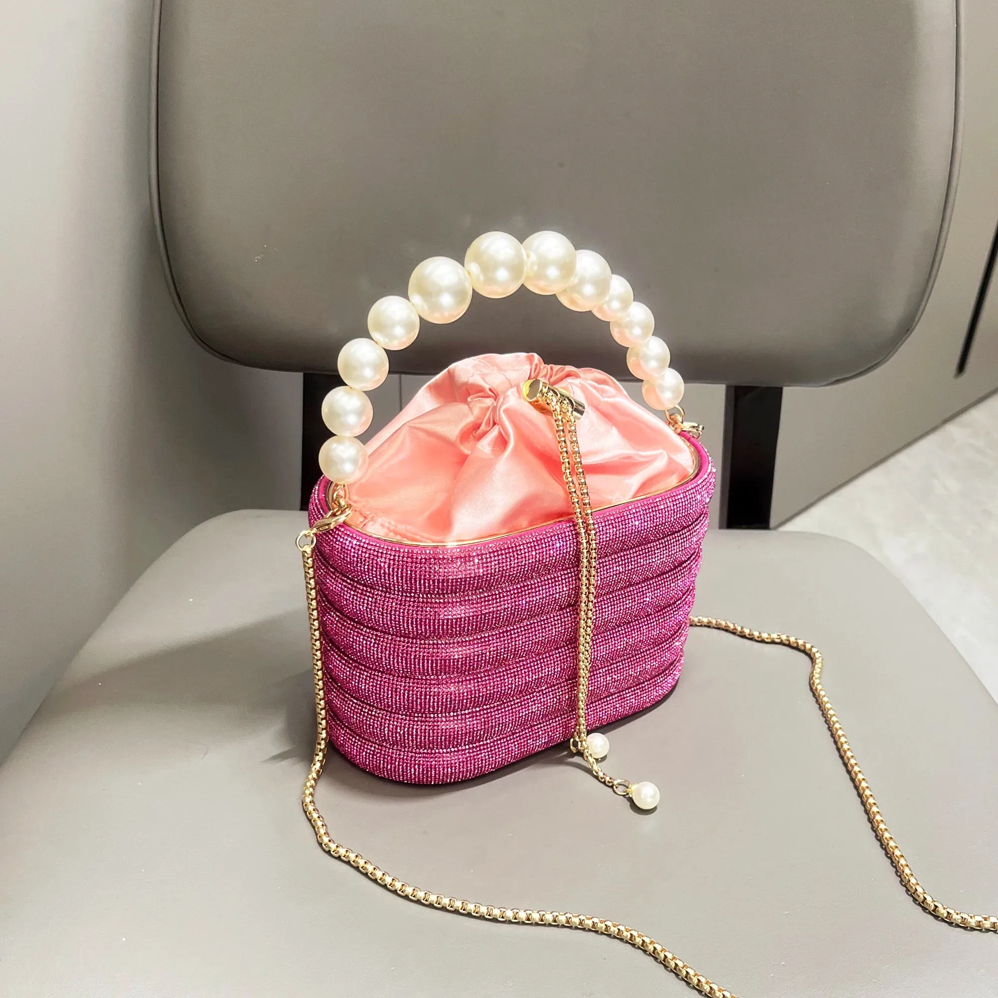 Handle Rhinestones Evening clutch Bag Purses and handbag luxury Designer shoulder bag Shiny Crystal Clutch purse bucket bag
