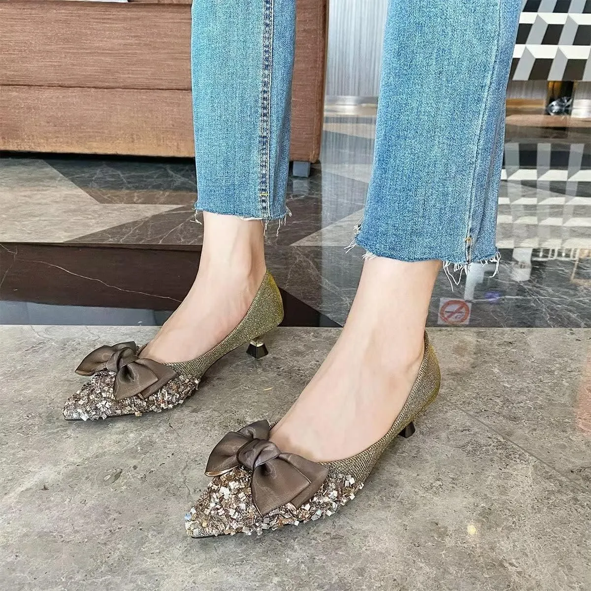 Hee grand Kitten Heels for Women Sequins Bow-Knot Pointed Toe Mid Heels Pumps Comfort Office Lady Stiletto Shiny Rhinestone Party Dress Shoes