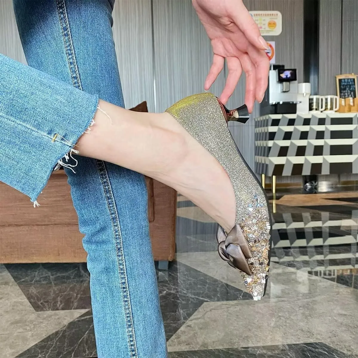Hee grand Kitten Heels for Women Sequins Bow-Knot Pointed Toe Mid Heels Pumps Comfort Office Lady Stiletto Shiny Rhinestone Party Dress Shoes