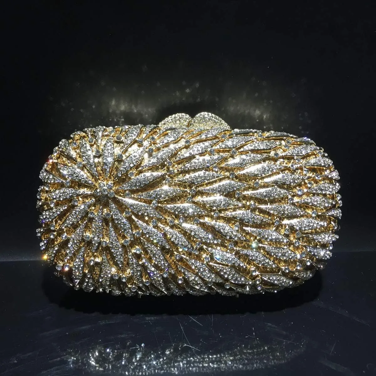 Hollow Rhinestone Evening Bag Lady Bling Diamond Clutch Purse Flower Classic Handbag Wedding Party Wallet