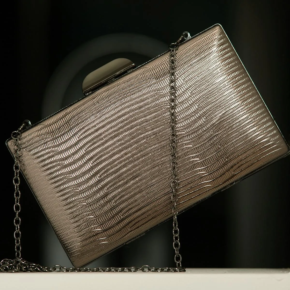JNB Women's Metallic Material Hard Case Evening Party Clutch
