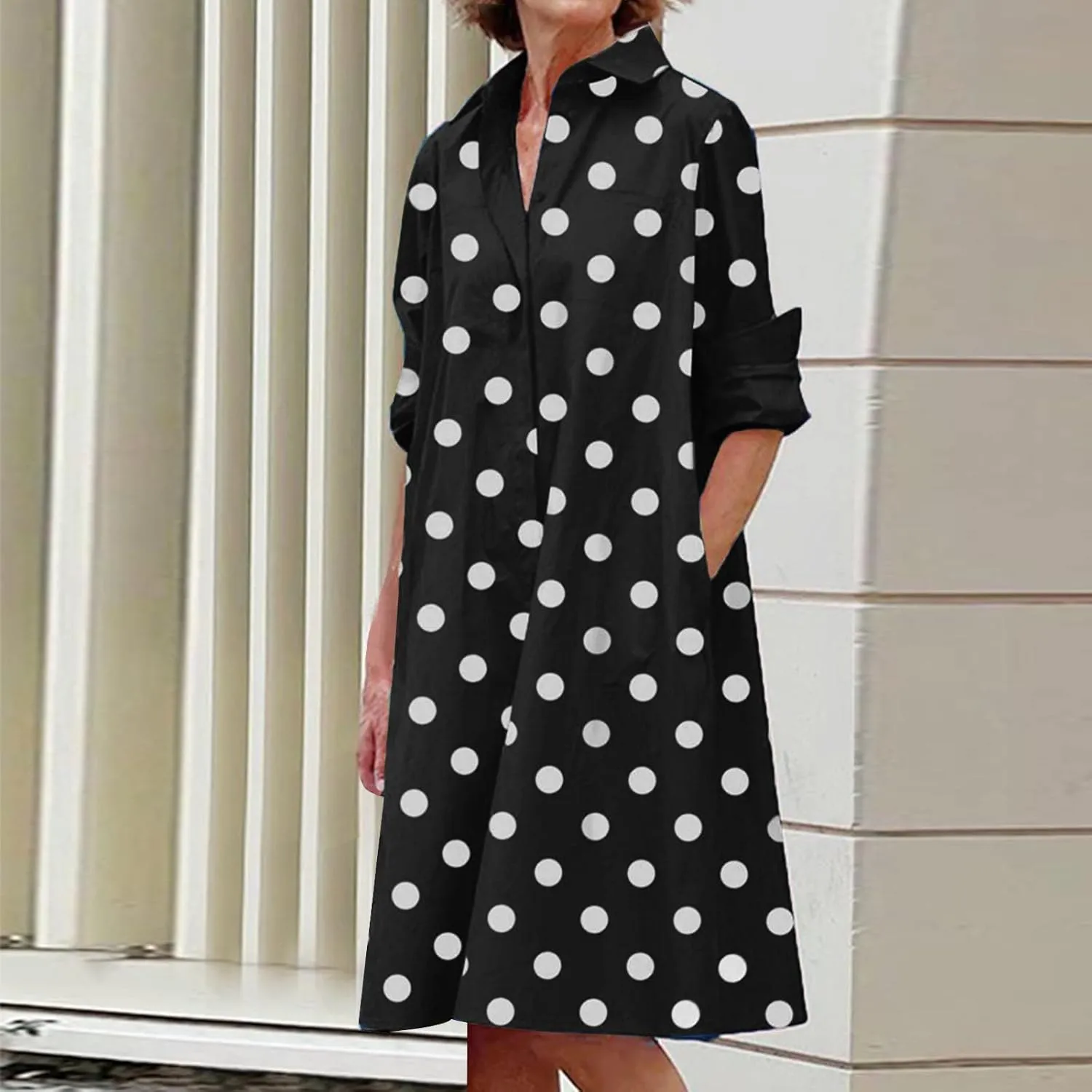 Long Sleeve Boho Maxi Dresses for Women 2024 Trendy Swiss Dot Button Down Dress Causal Bohemian Dress with Pockets