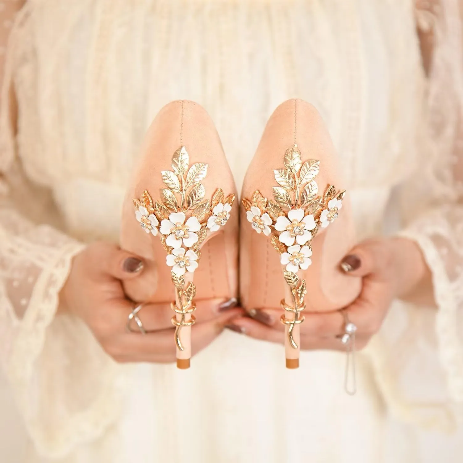LUXINYU Women Pointed Toe Heels Elegant Satin Stiletto Fashion Metal Flower Rhinestone Wedding Dress Shoes Ladies Evening Party Pumps