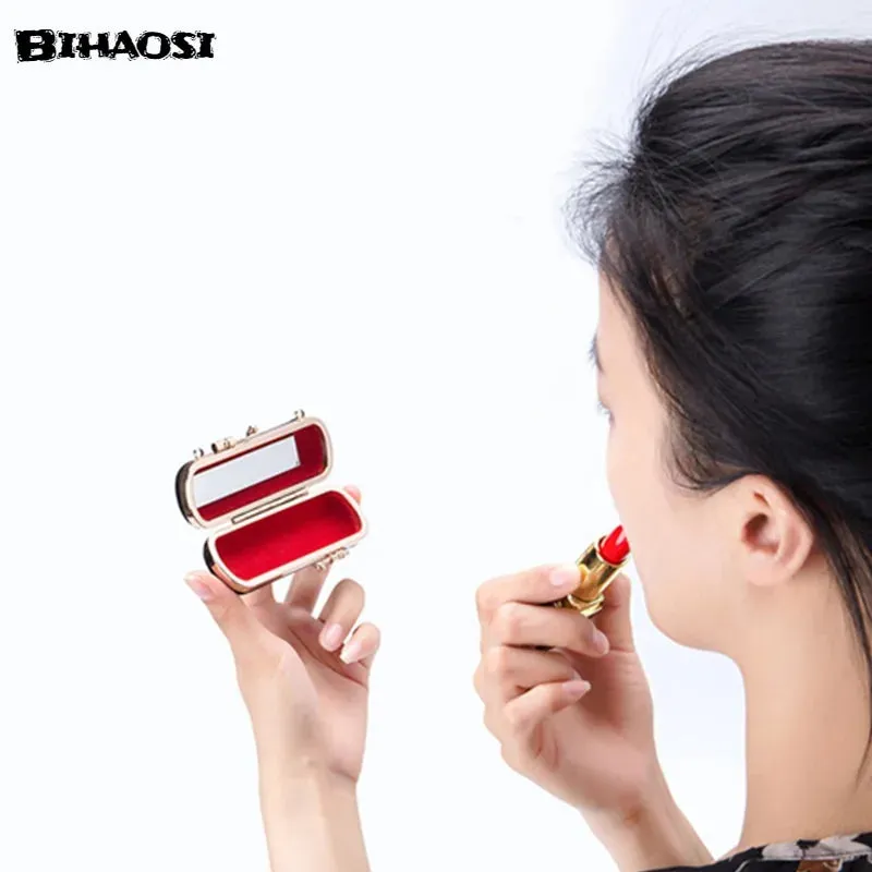 Luxury Sheepskin Mini Lipstick Case – Portable Cosmetic Box with Mirror