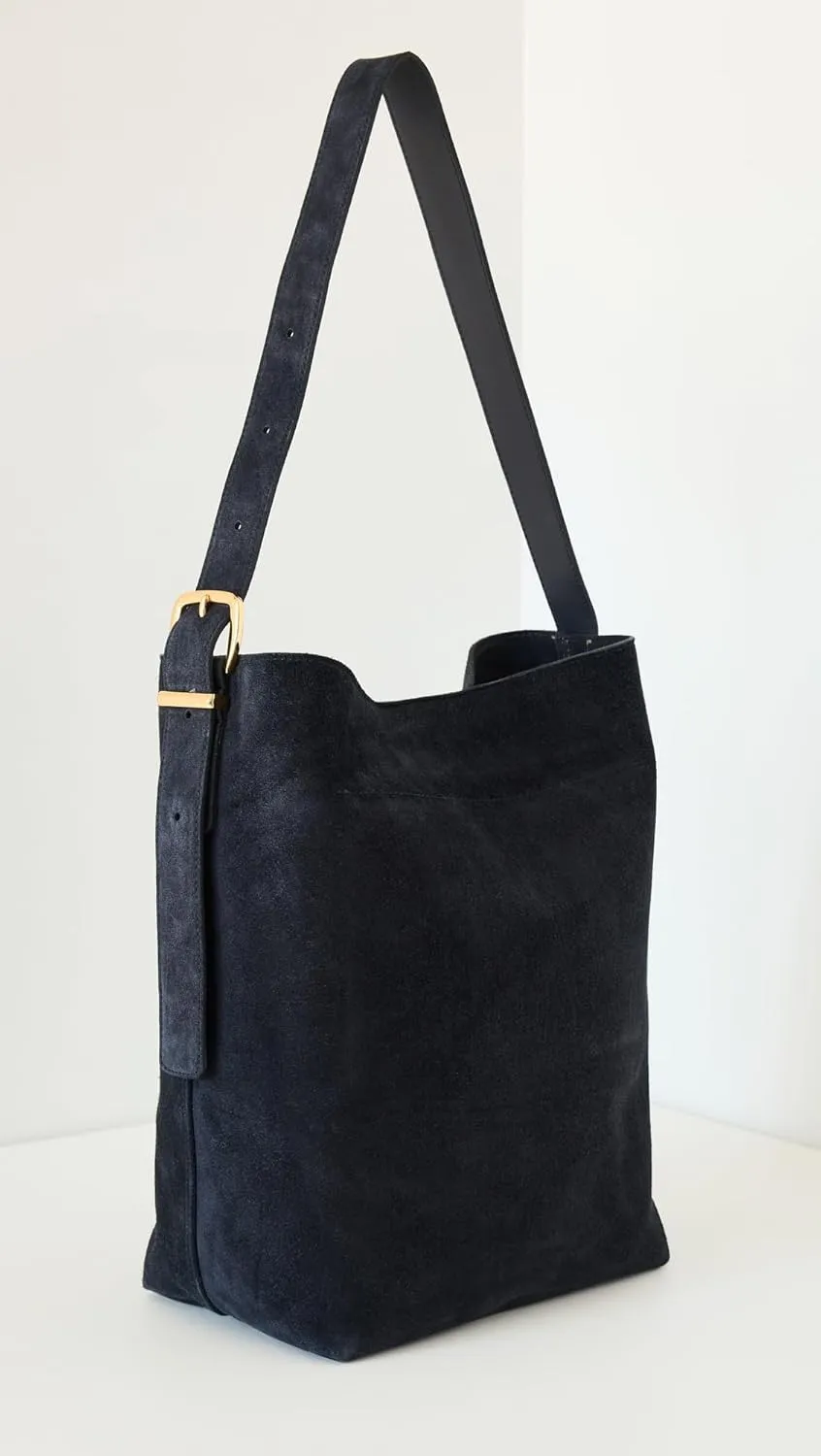 Madewell Women's The Essential Bucket Tote in Suede