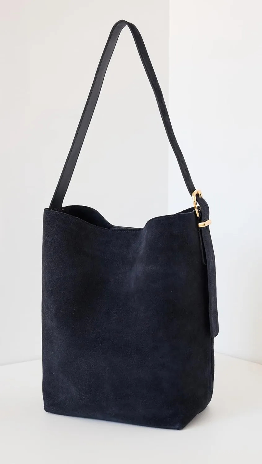 Madewell Women's The Essential Bucket Tote in Suede
