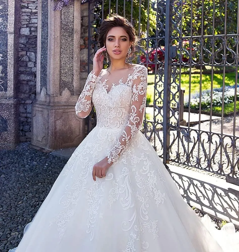 Mermaid Long Sleeve Wedding Dresses for Bride Lace Applique V-Neck Boho Bridal Dress with Train