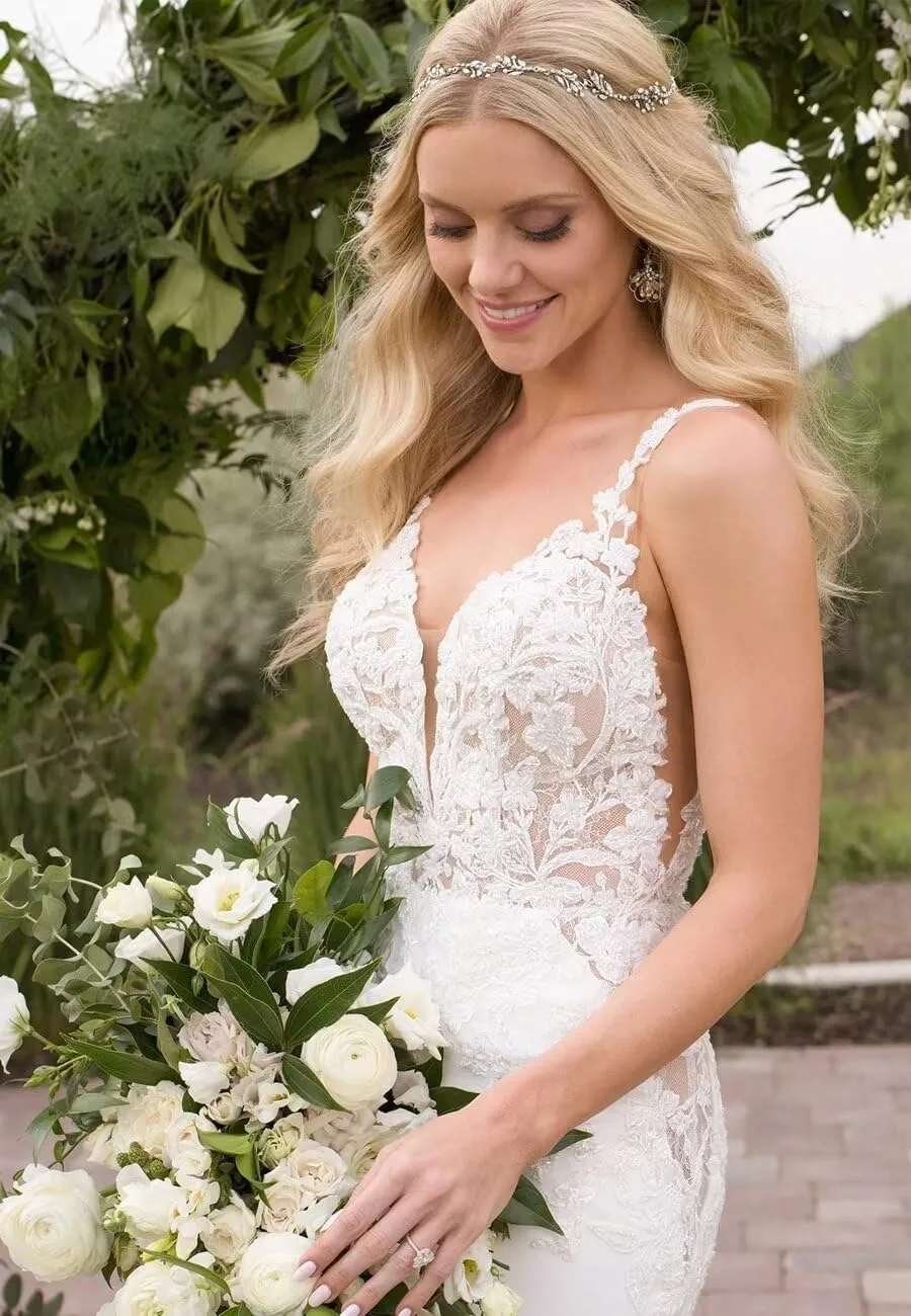 Mermaid Wedding Dresses for Bride Lace Beach Tulle Applique V-Neck Boho Bridal Dress for Bride with Train
