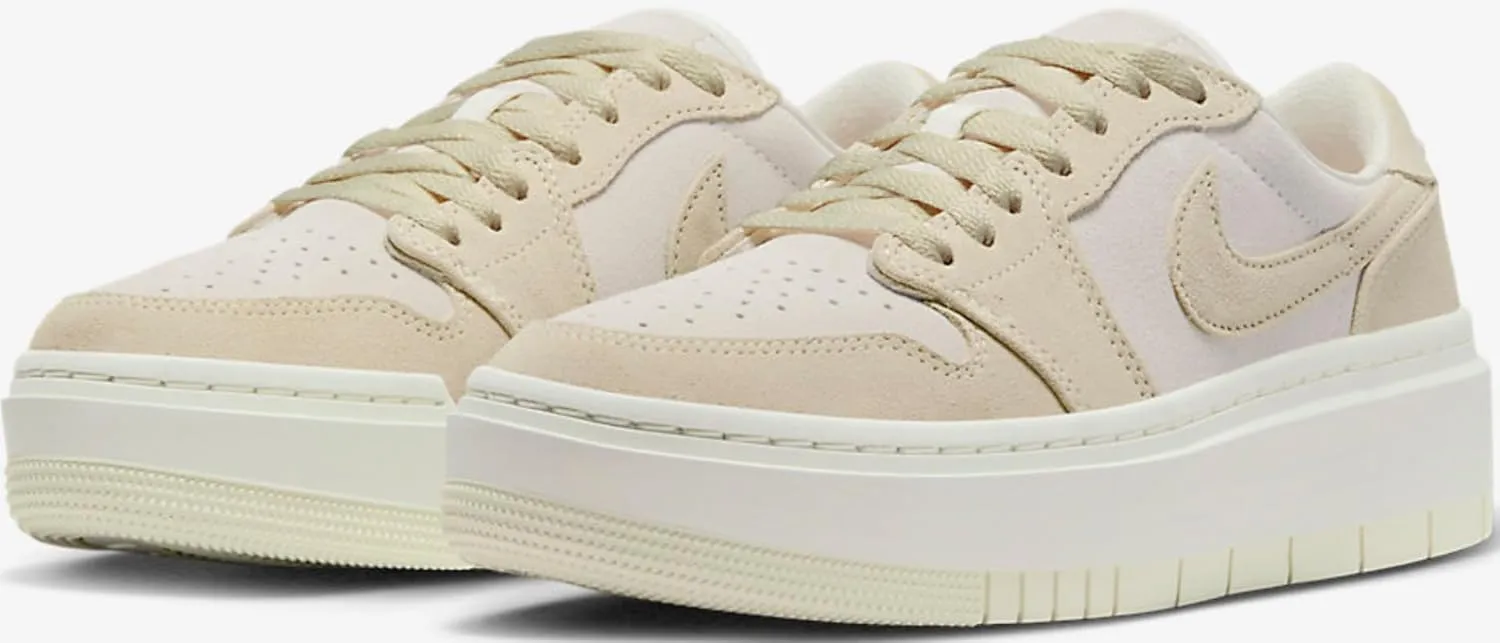 Nike Women's Modern