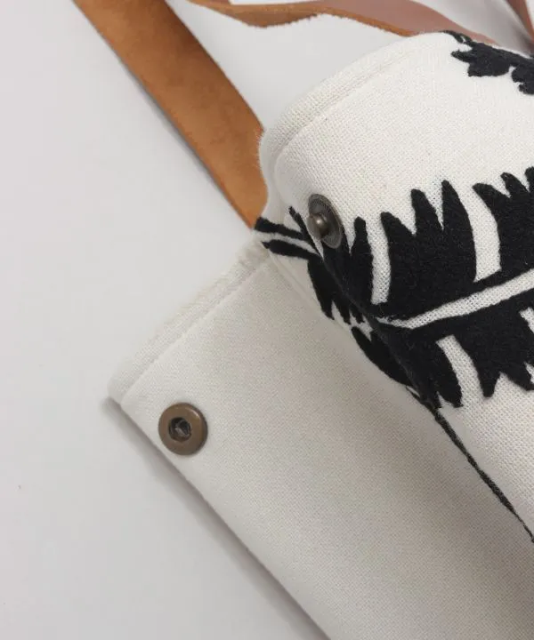 Nomadic Pattern Embroidery Tote Bag