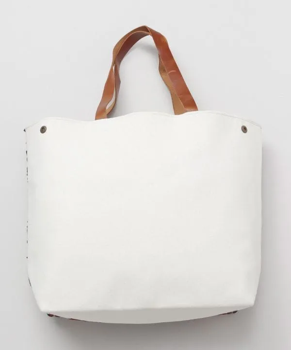Nomadic Pattern Embroidery Tote Bag