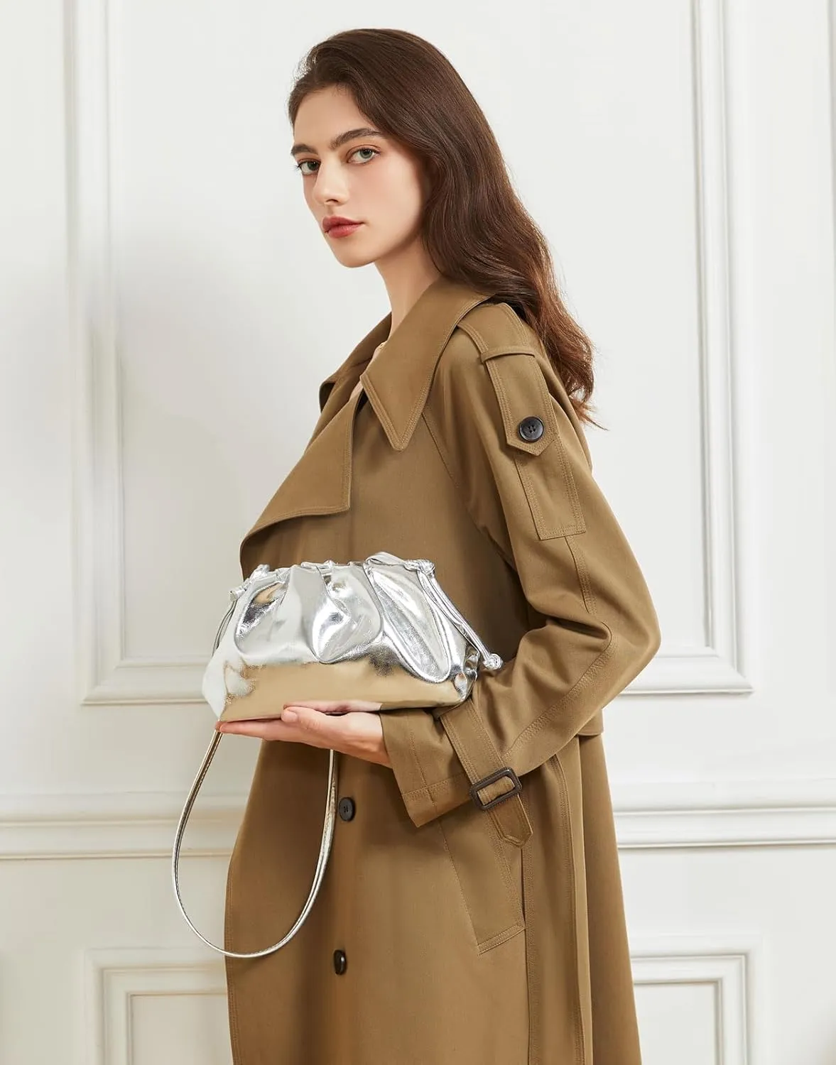 Pleated Evening Vegan Leather Clutch Handbag Purse Metallic PU Cloud Shoulder Bag for Women Evening Purse Handbag